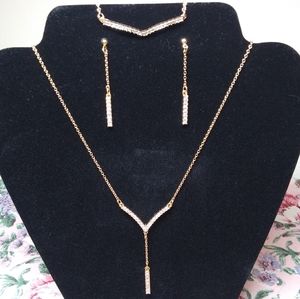 Avon Rhinestone Y Necklace, Earrings, Bracelet Set. Gold. New in Box